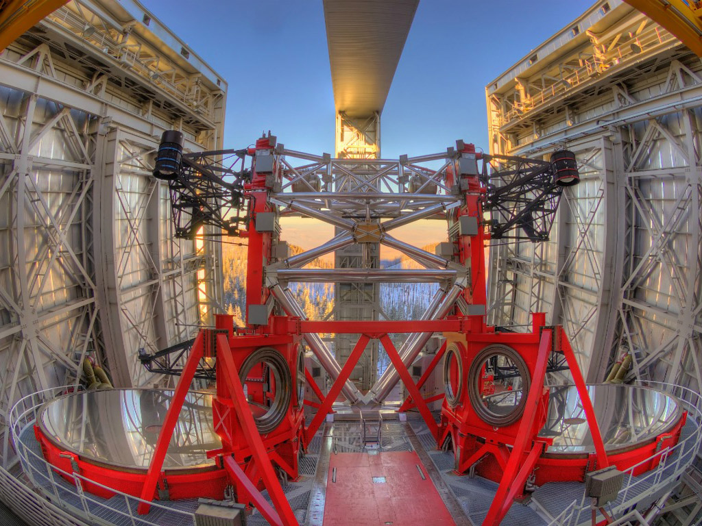LBT - Large Binocular Telescope - Il Telescopio